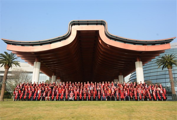 第八届中国红木品牌峰会走进厦门金砖会晤地.jpg