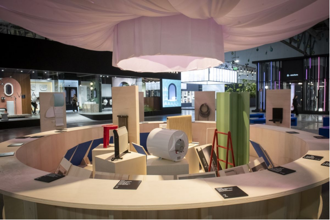 恒达登录注册设计师王冰：2022米兰家具展，找到专属自己的设计语言！